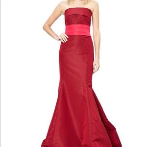 Oscar de la Renta fold over gown